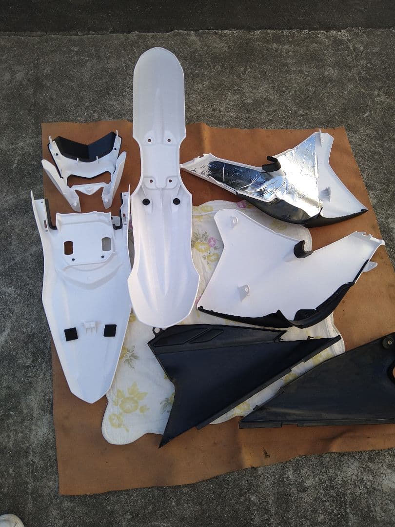 Yamaha WR250 カウルセット 未使用