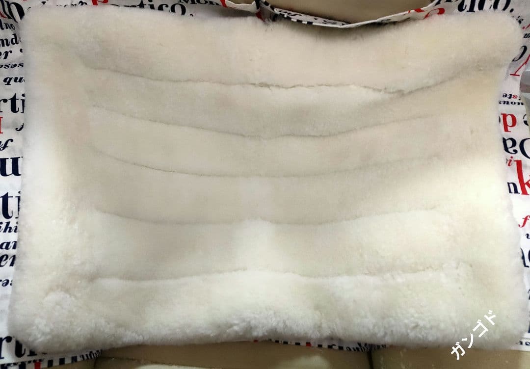 希少色 ムートンピローケース ホワイト