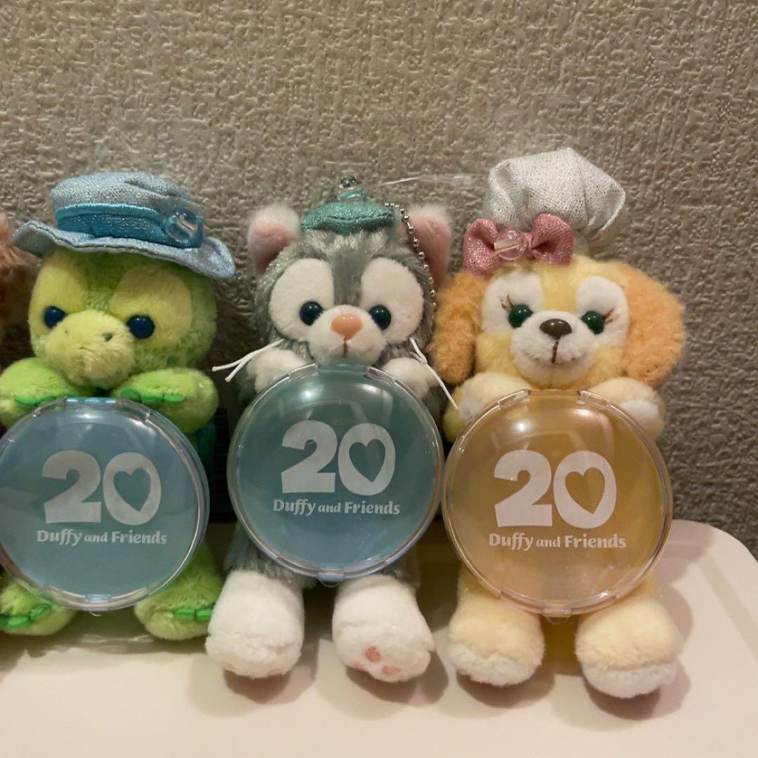c ダッフィーフレンズ 20周年 ぬいぐるみバッチ カラフルハピネス 7点