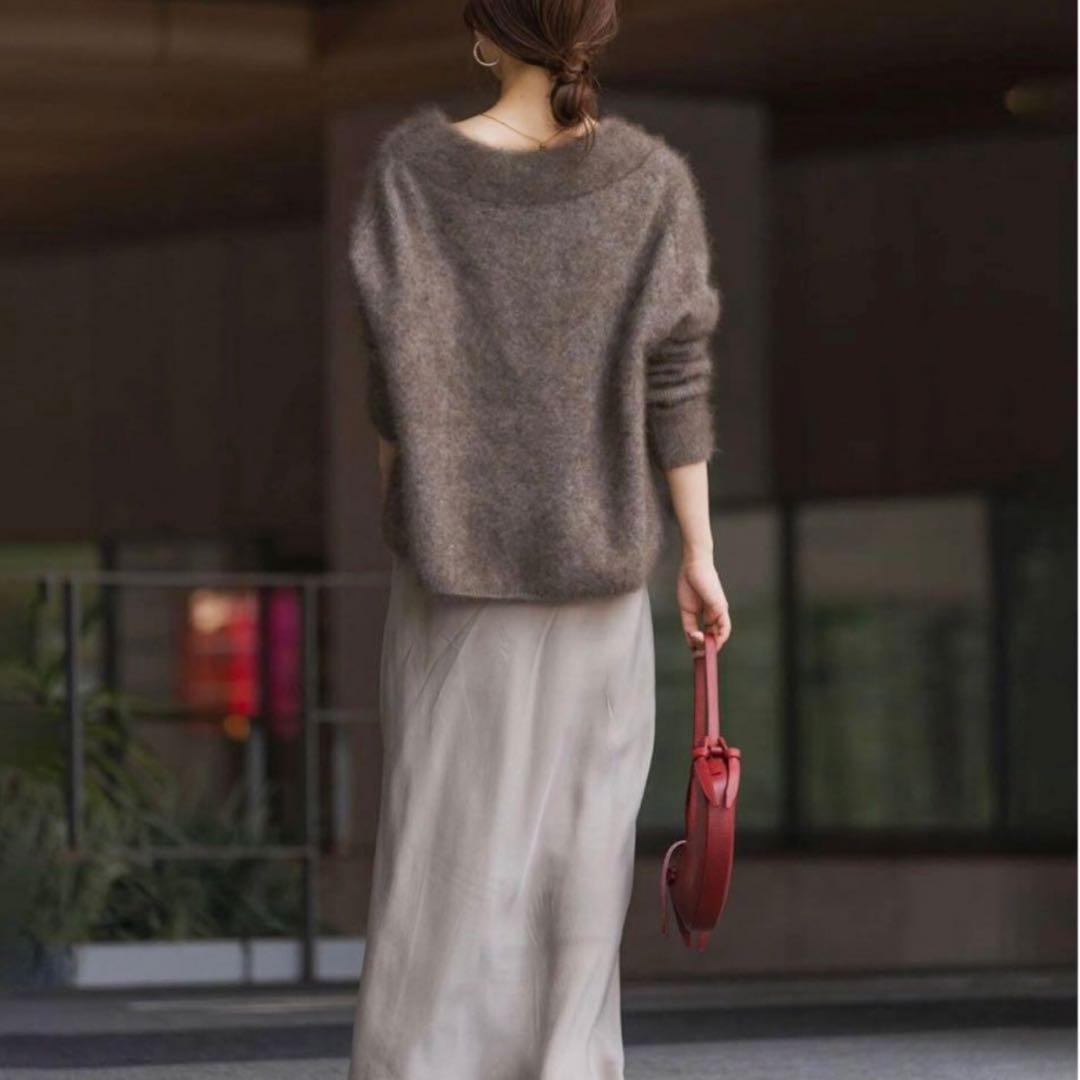 NOBLE ファーニット Vネックプルオーバー ブラウン　チャイニーズラクーン