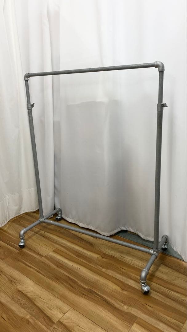 インダストリアル シャビー 鉄製 配管 パイプラック 無骨　キャスター付き