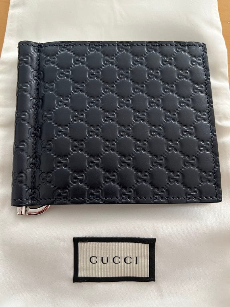 レザー マネークリップ　ネイビー　GG マイクロシマ　GUCCI