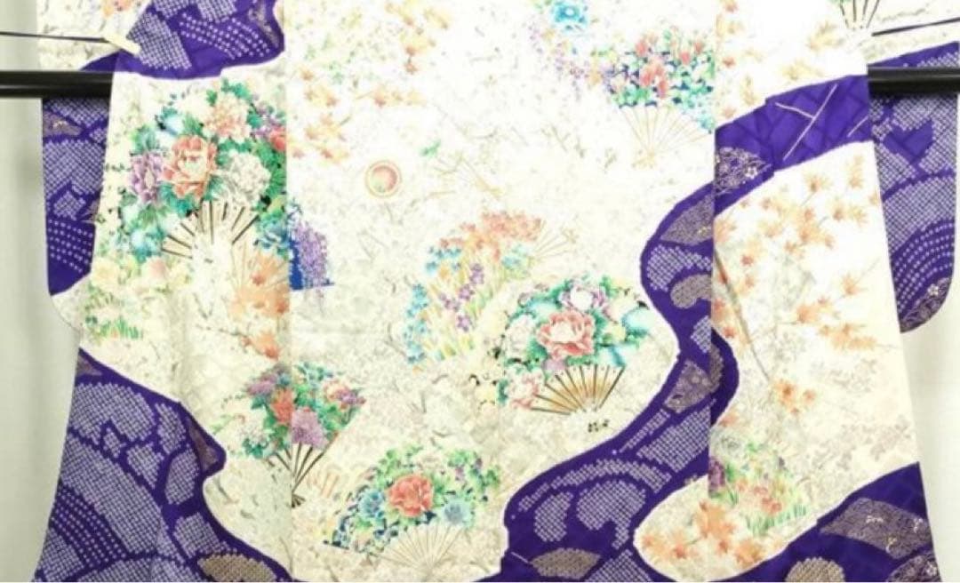 豪華振袖フルセットお探しの方に　白地　ホワイト　花柄　金彩　成人式