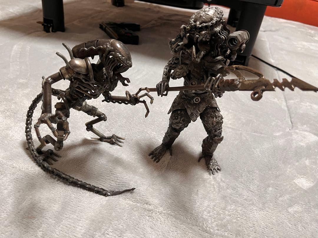 エイリアンVSプレデター メタルアート 廃材アート