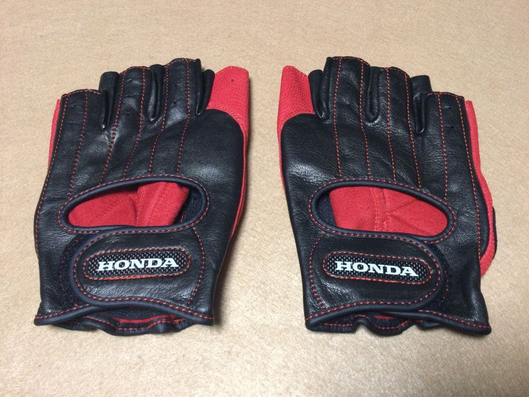 HONDA（純正）ドライビンググローブ『レッド』【新品・未使用】《超希少》