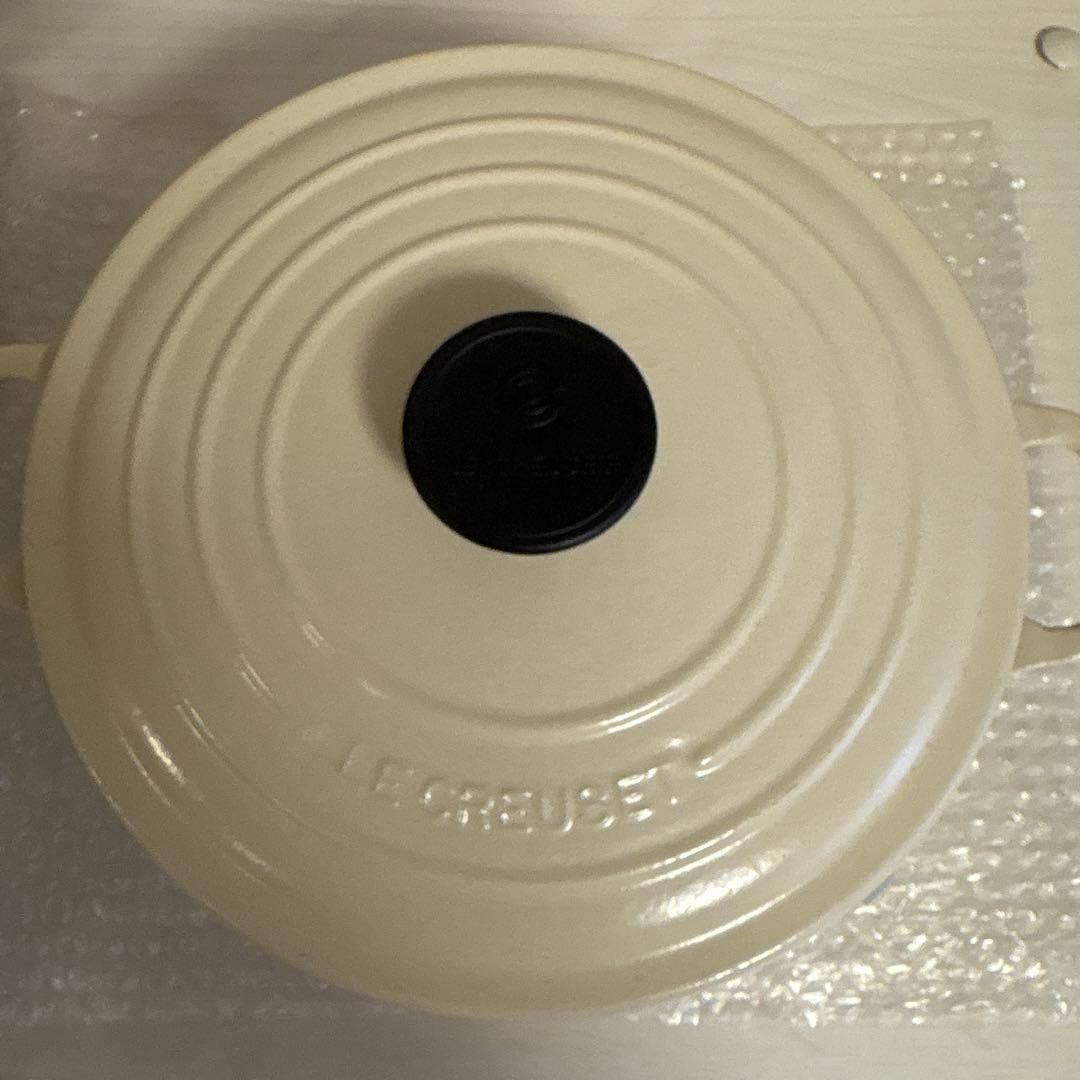 ◆ ル・クルーゼ ココットロンド 24cm ◆ ホワイト