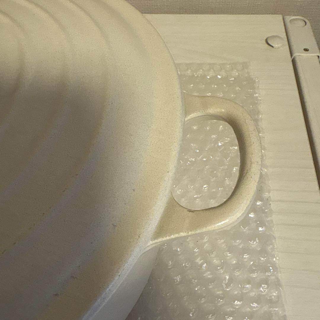 ◆ ル・クルーゼ ココットロンド 24cm ◆ ホワイト