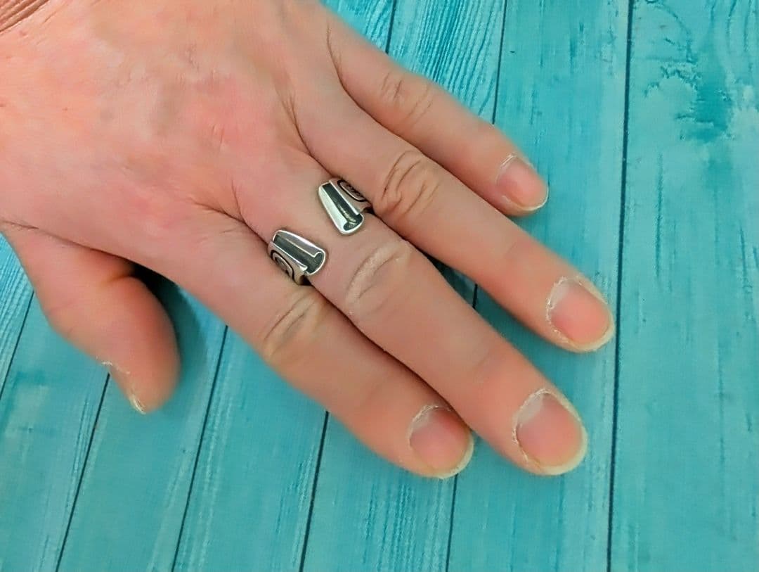 スクロール ラベル リング