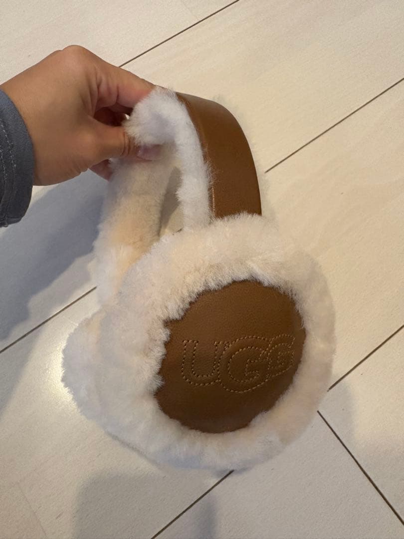 UGG イヤーマフ イヤホン内蔵