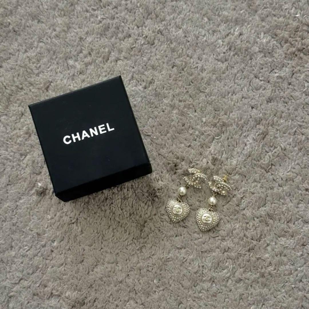CHANEL ハートピアス フェイクパール＆ラインストーン 箱あり