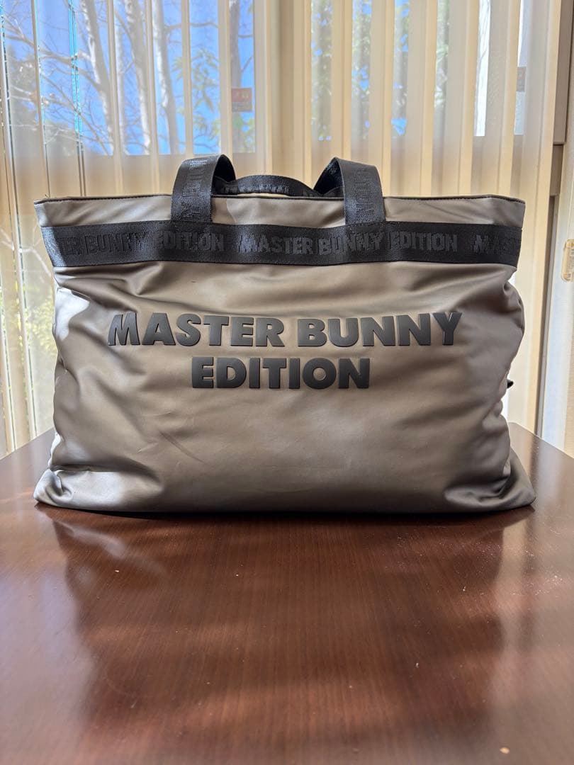 MASTER BUNNY EDITION ロッカーバッグ　シューズバッグ