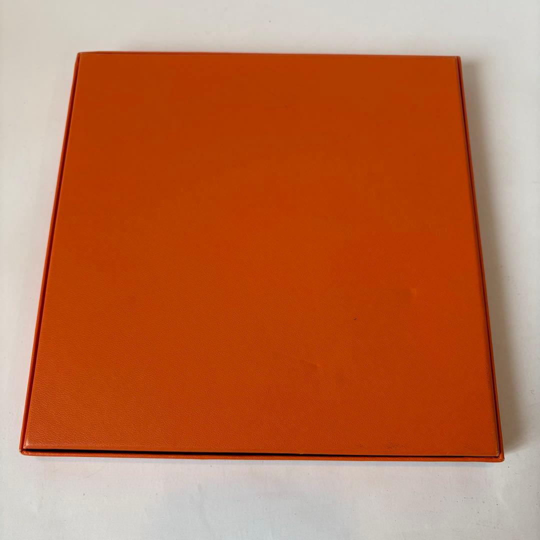 HERMES エルメス シャスシリーズ 犬　ドッグ 皿 新品 箱リボン付