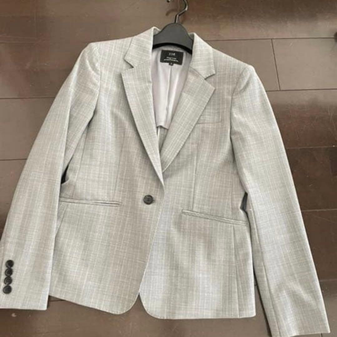 レディース パンツスーツ　23区　グレー　入学式　卒業式　スーツ