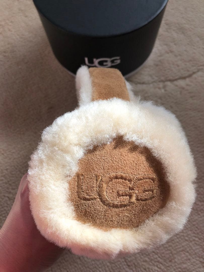 UGG シープスキン イヤーマフ チェスナット