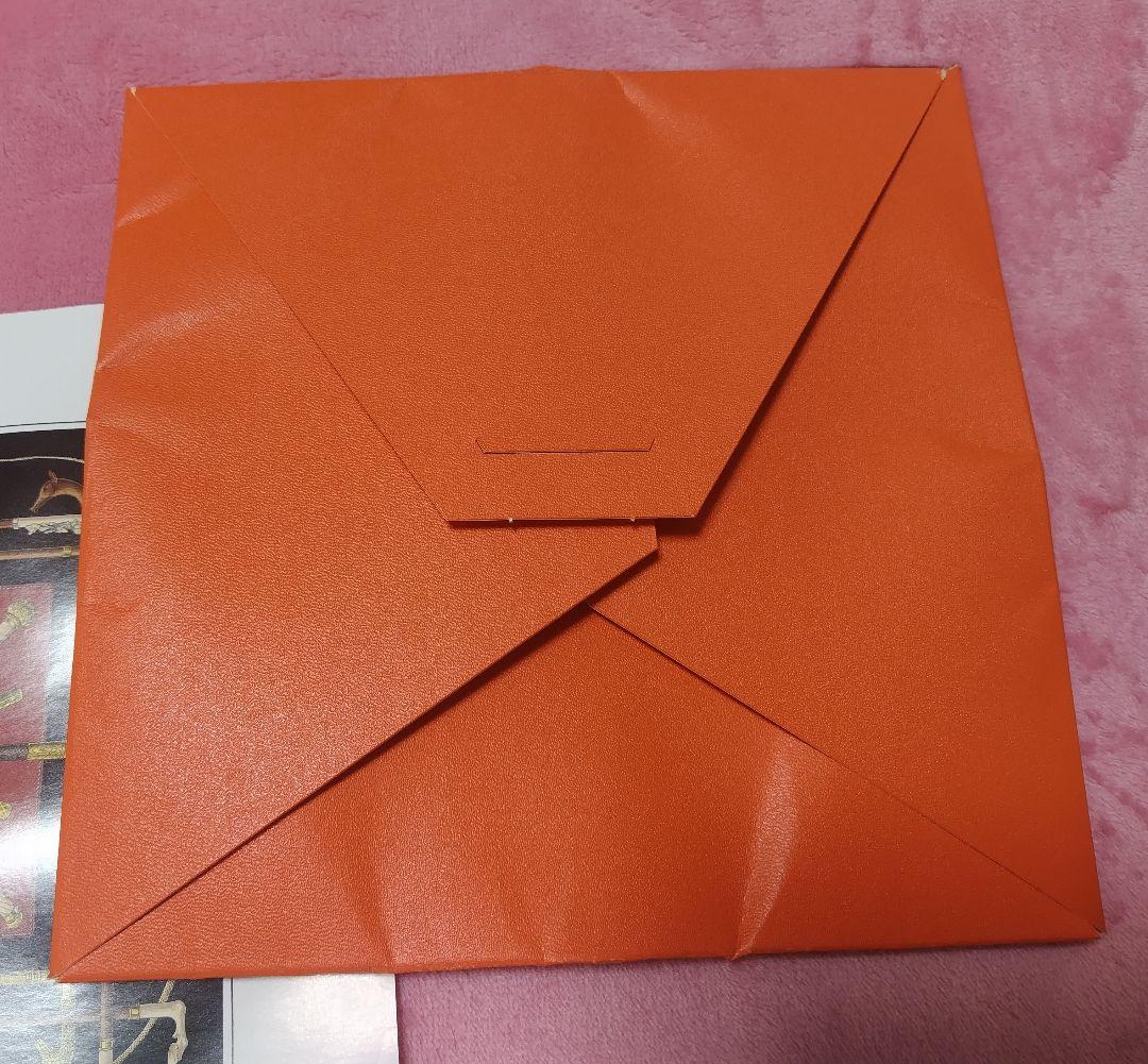 Hermèsエルメス　 シルクスカーフ