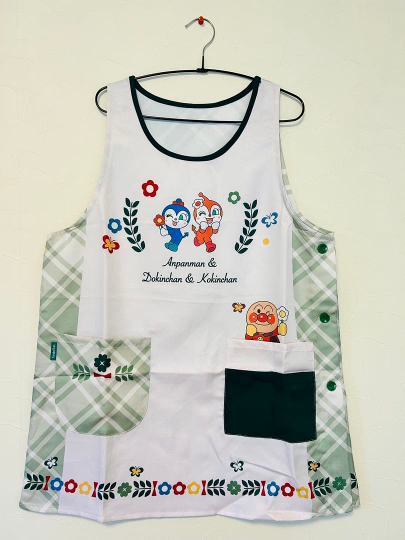 アンパンマン❤︎ エプロン　ドキンちゃん