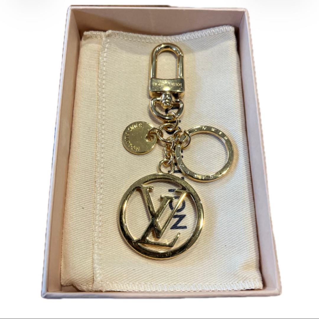 LOUIS VUITTON ゴールド キーホルダー