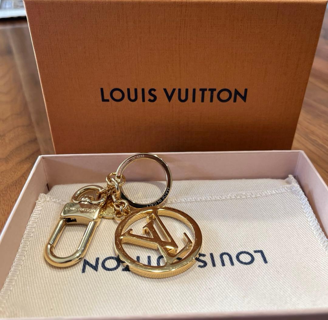 LOUIS VUITTON ゴールド キーホルダー