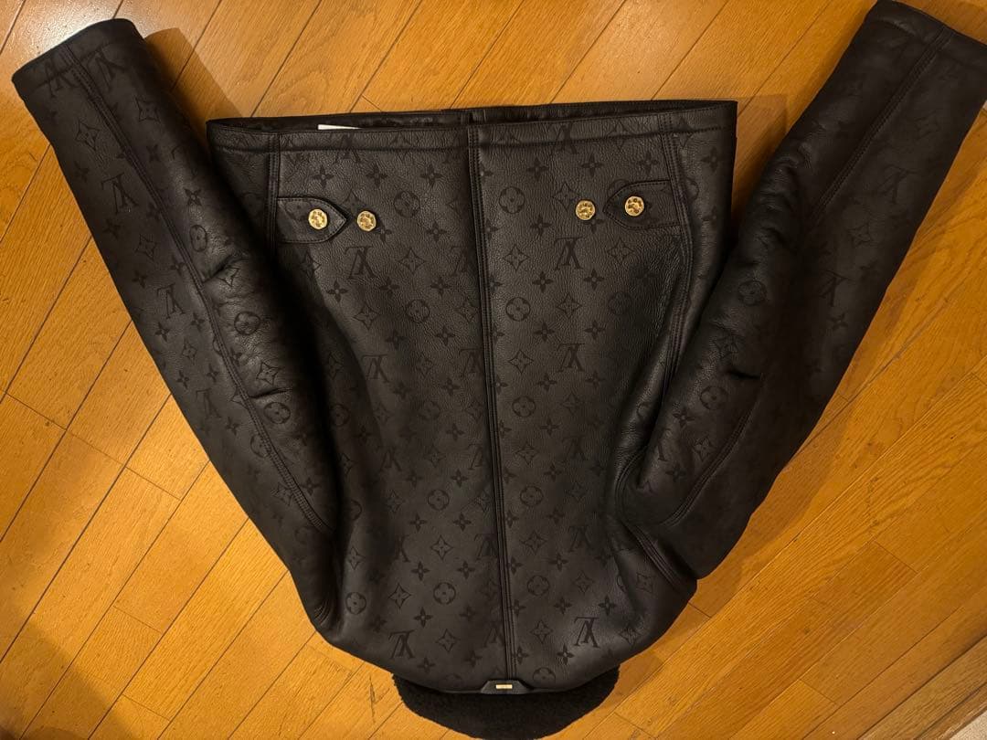 Louis Vuitton ルイ・ヴィトンムートンレザージャケット46ブラック