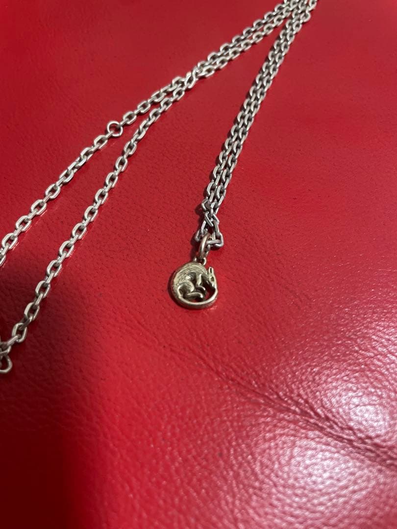 モリーヴ ネックレス