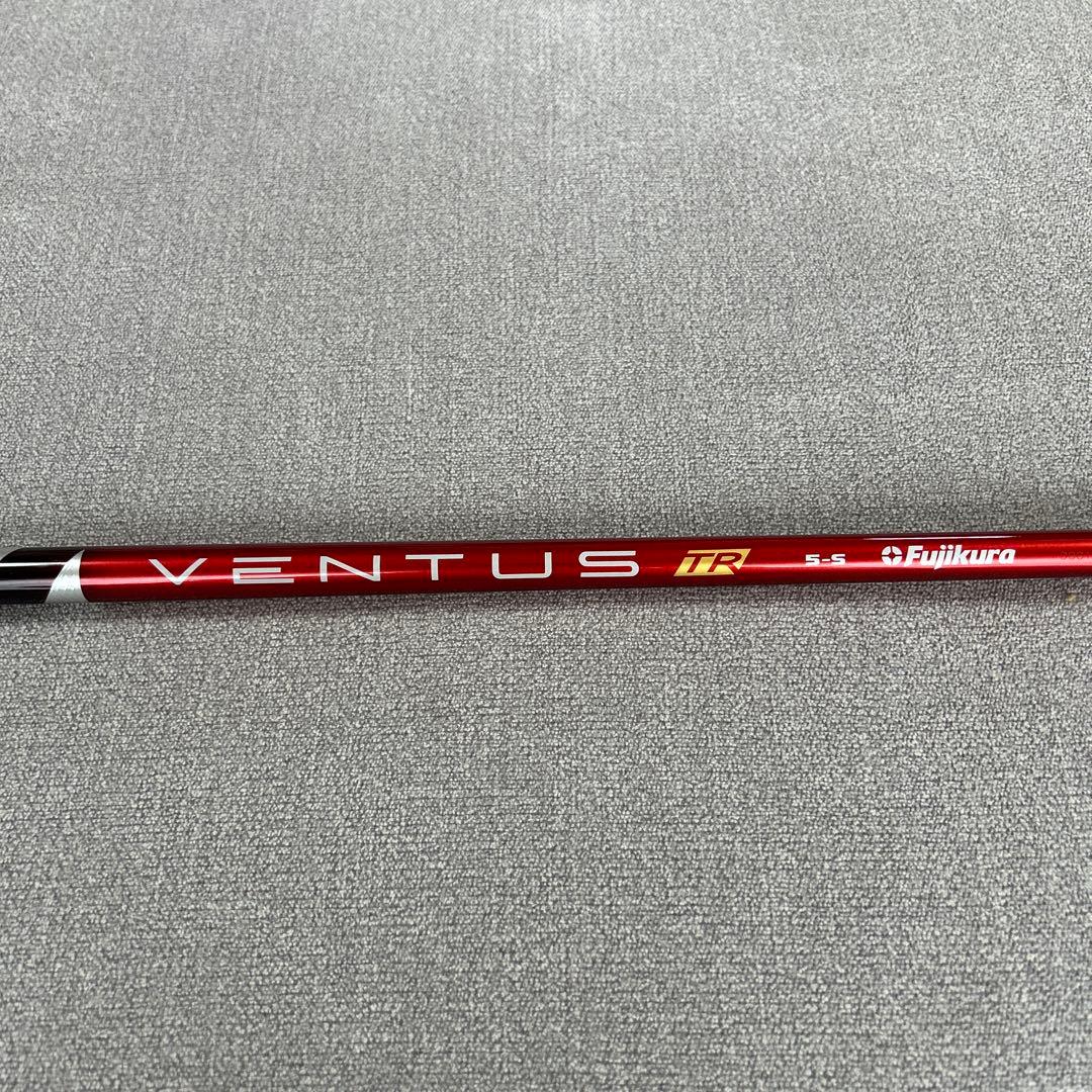 美品 テーラーメイドスリーブ付 ベンタスTR RED 5S 正規カスタム品