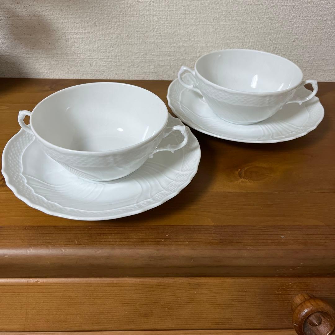 未使用品　リチャードジノリ　ベッキオホワイト　スープカップ×ソーサー　2セット