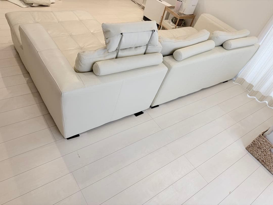 ホワイトレザー L字型ソファ