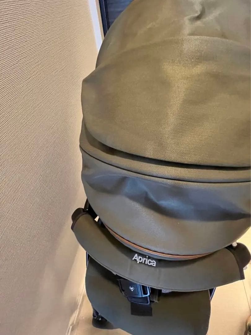 アップリカ　ベビーカー　ラクーナビッテクッション　アカチャンホンポ　限定カラー