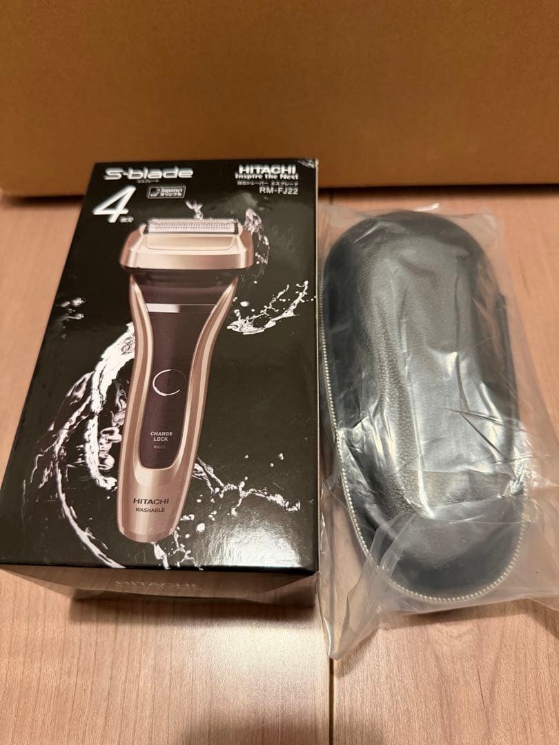 【新品未使用品】HITACHI シェーバー RM-FJ22 替刃・専用ケースあり