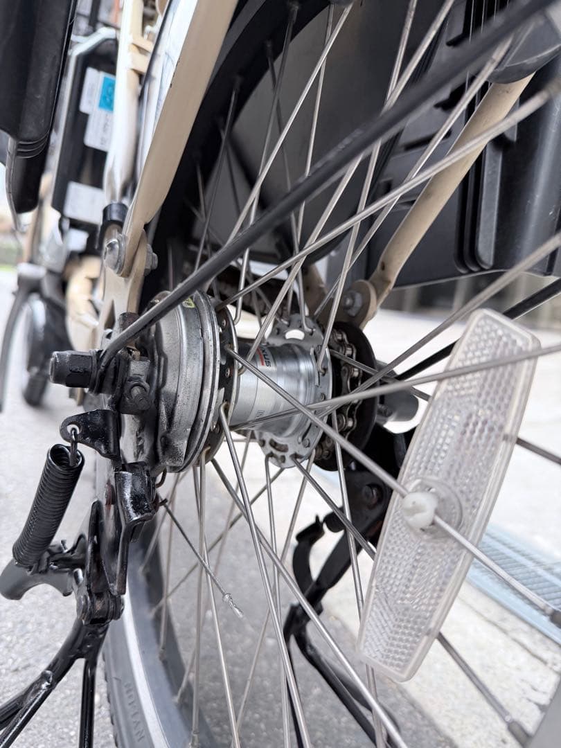 大阪府　子供乗せ　ヤマハ　電動アシスト自転車 チャイルドシート付き ベージュ