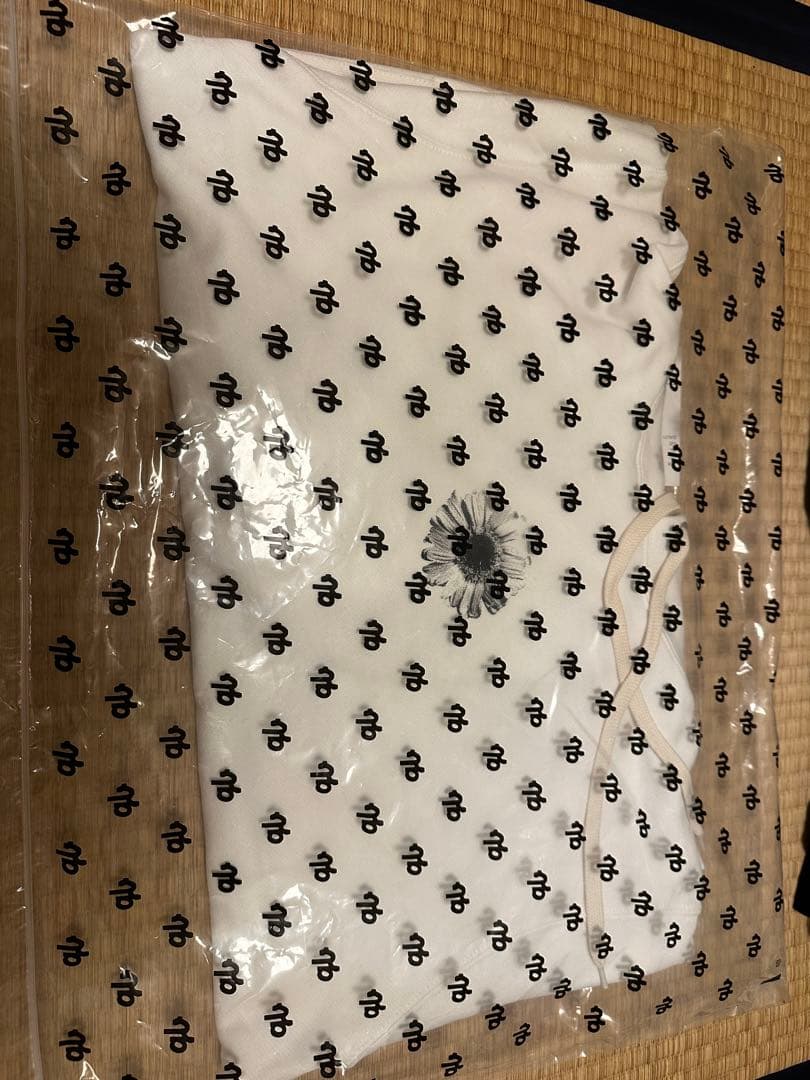 劇場版チェーンソーマンglamb(グラム) Reze Hoodie レゼフーディ