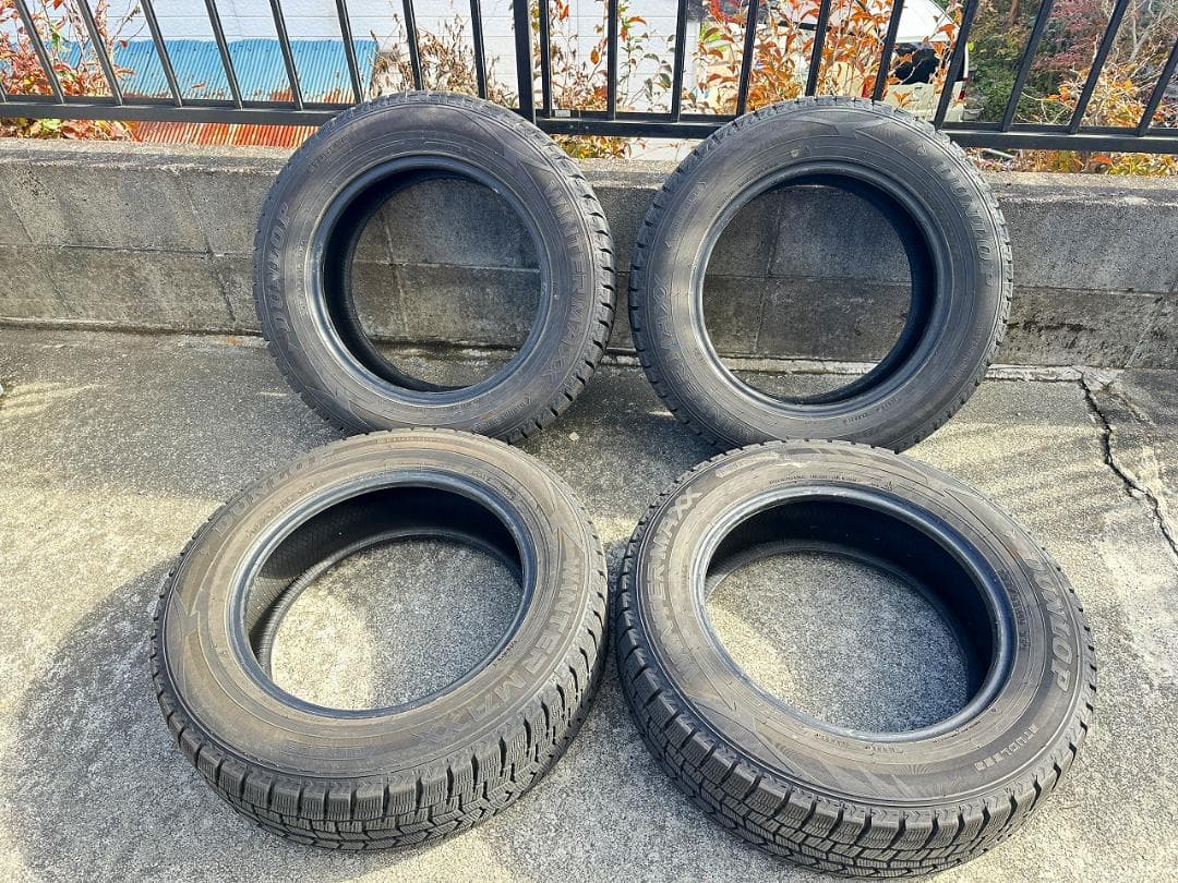 205/65/R16 DUNLOP WINTERMAXX WM02 4本バリ山