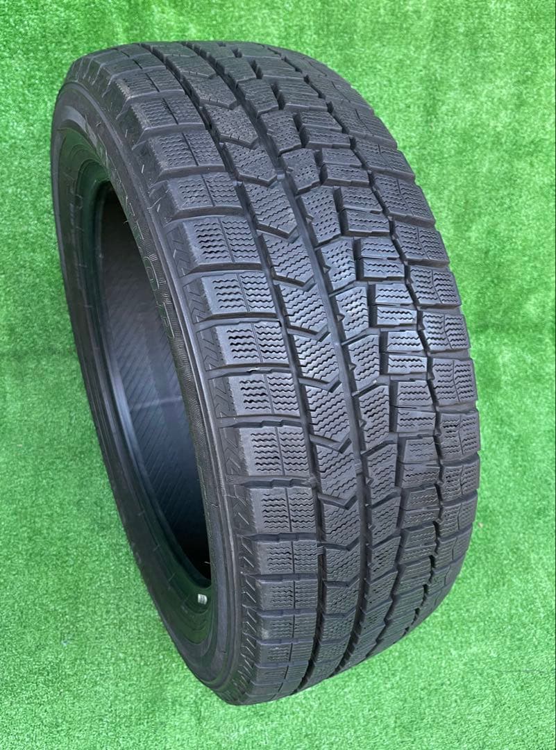 215/55R16 ダンロップWM02スタッドレス 4本 22年製 アルファード
