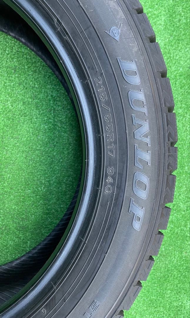 215/55R16 ダンロップWM02スタッドレス 4本 22年製 アルファード