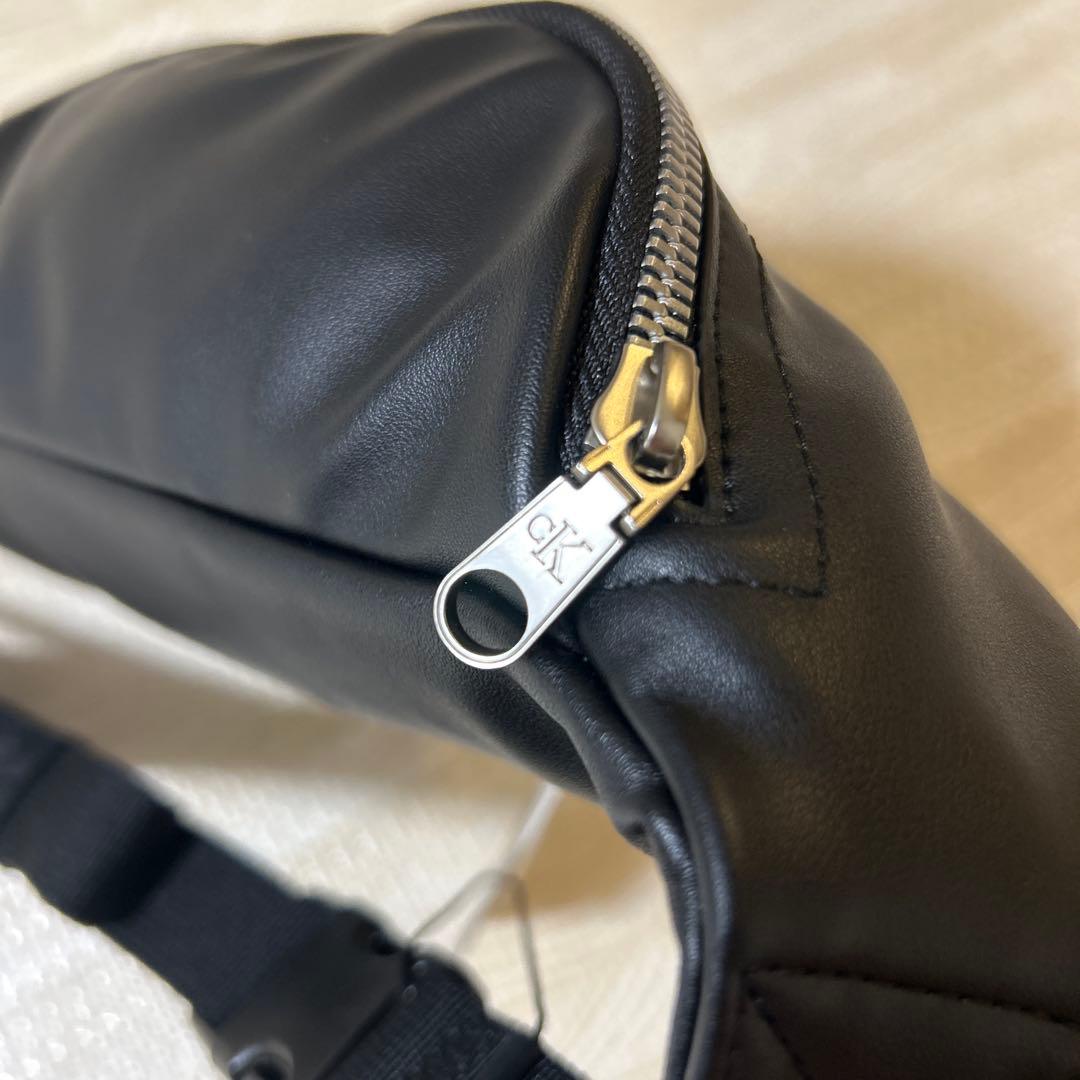 （新品未使用・海外モデル）カルバンクライン　ウエストバッグ　ボディバッグ　黒