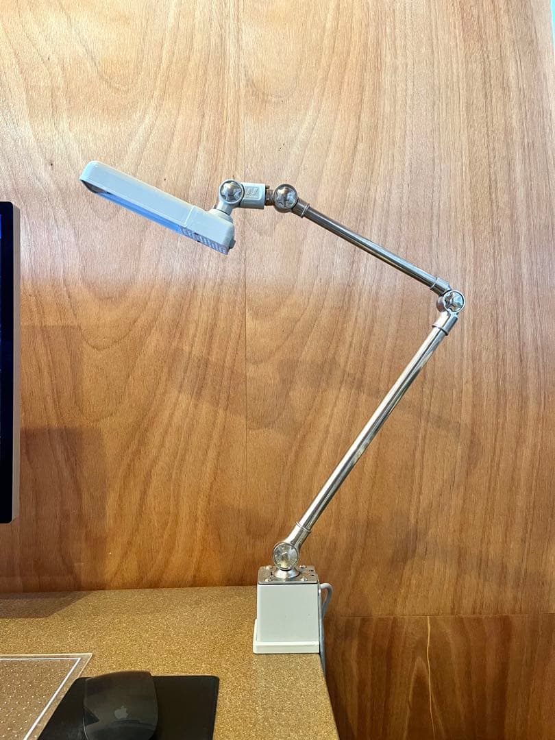 デスクライト タイプ50Hz インダストリアル