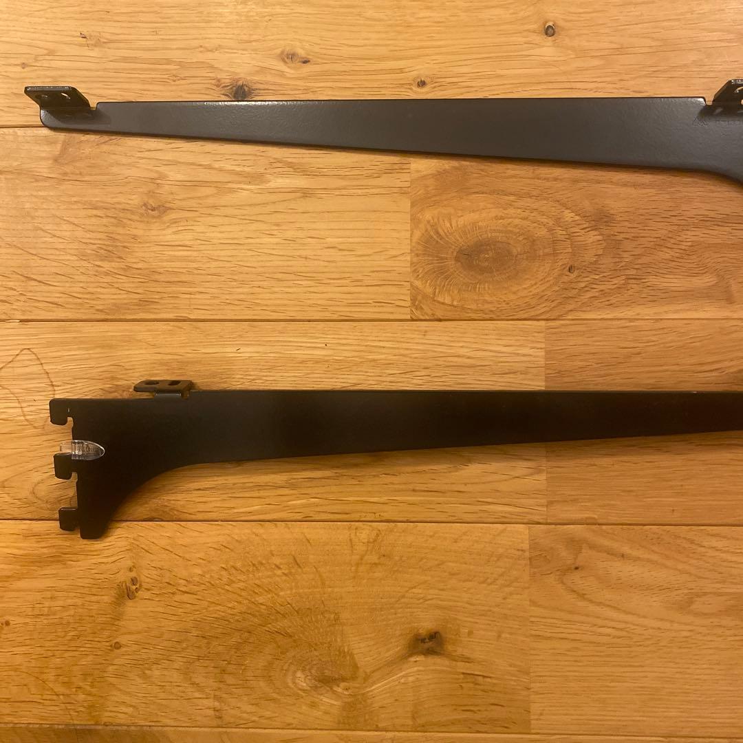 ロイヤル　シェルフブラケット R132/133W 350 黒 左右8セット