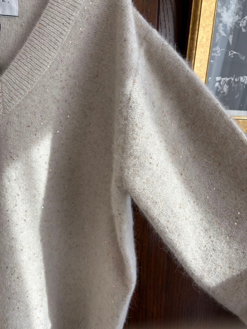 新品タグ付 BEIGE, ベイジ モヘアニット　ラメ