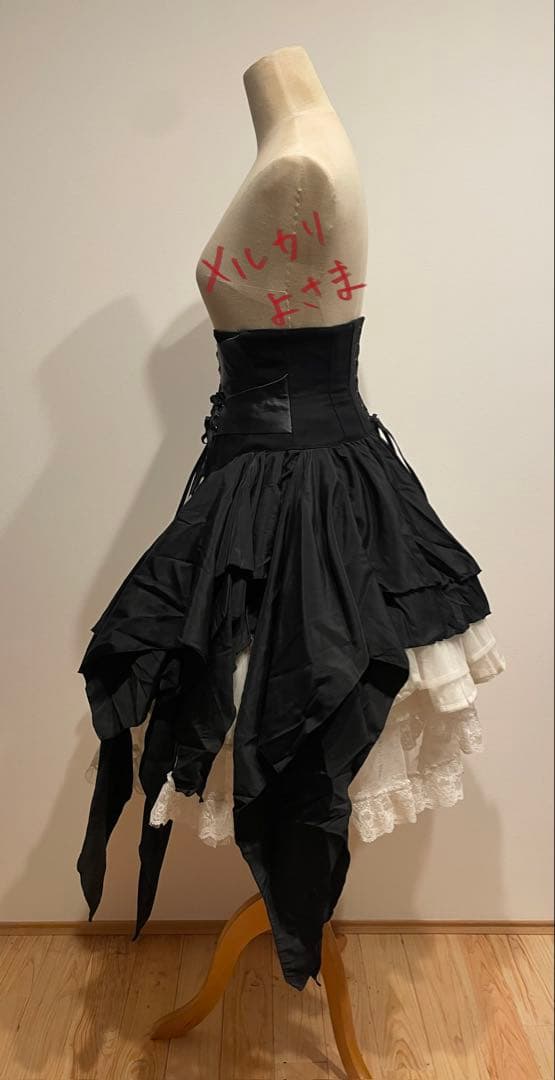 日本製*Sheglit（シェグリット）*レザーリストレイントコルセット