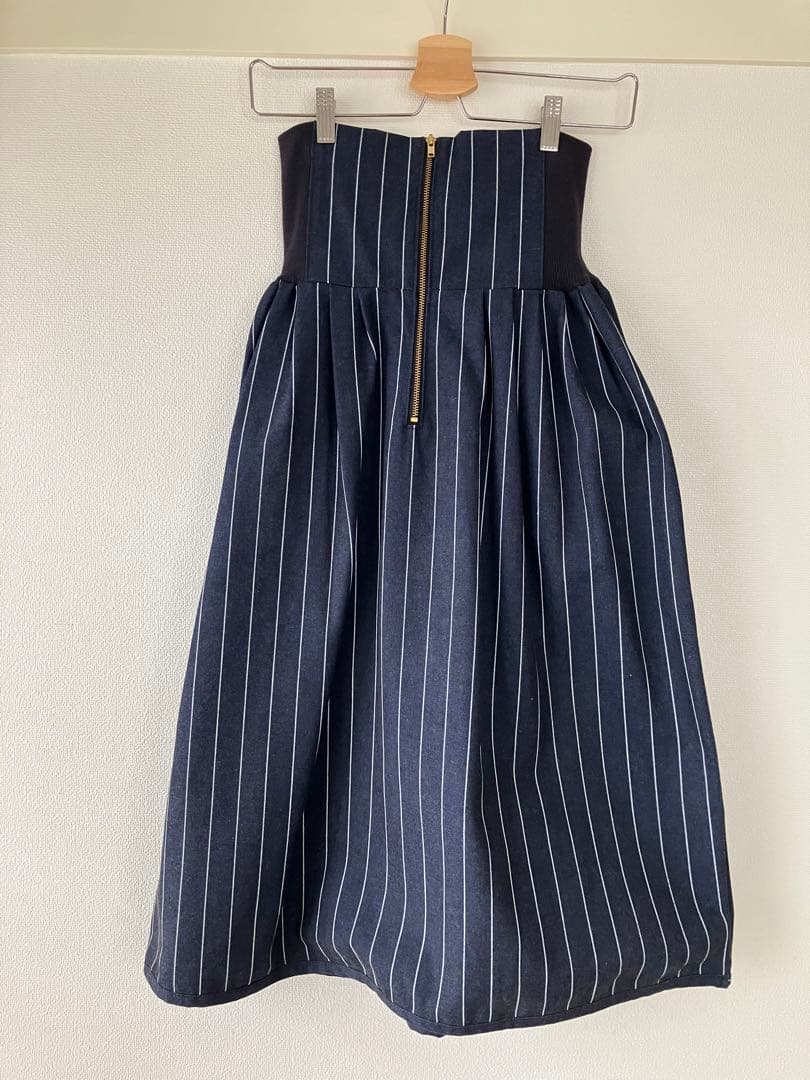 ＊新品　DOUBLE MAISONドゥーブルメゾン　ミモレスカート