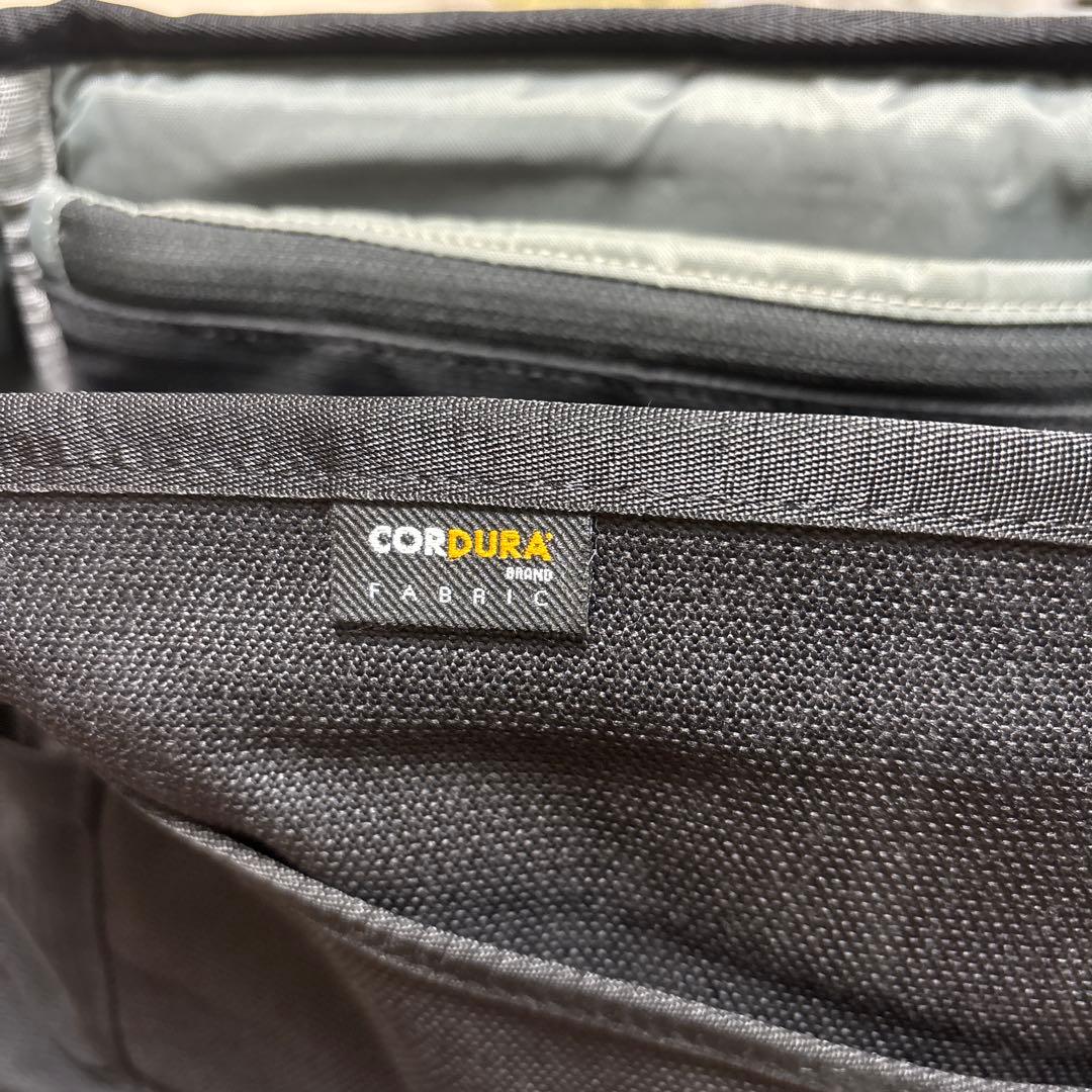 ブロンプトン　Brampton メッセンジャーバッグ