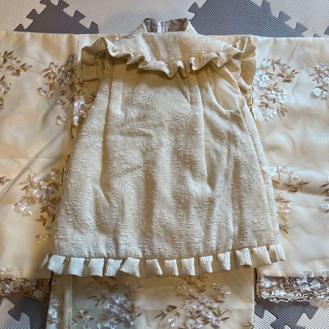 七五三　キャサリンコテージ　アイボリー 刺繍入り 着物　長襦袢　巾着　ファスナー