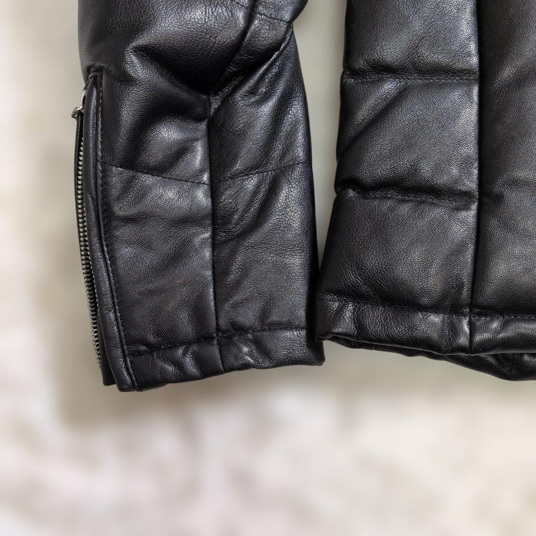 未使用級　AVIREX レザーダウン羊革　グリーンイラスト　黒　ブラック　M