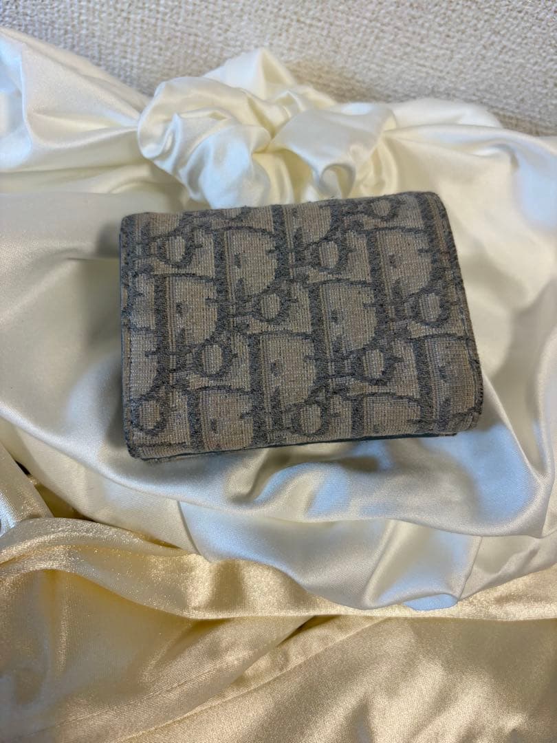 Dior グレー 三つ折り財布