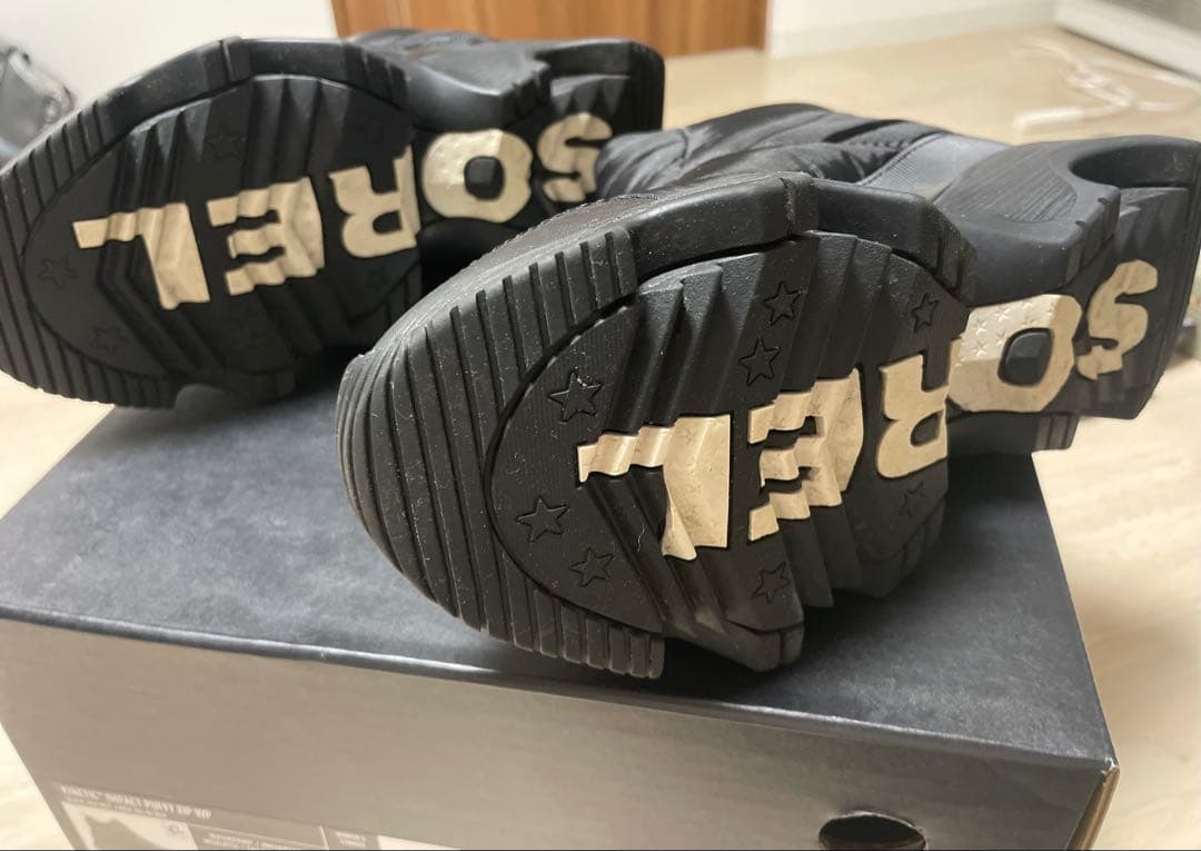 SOREL キネティックインパクトパフィージップ　ウォータープルーフ 22.5