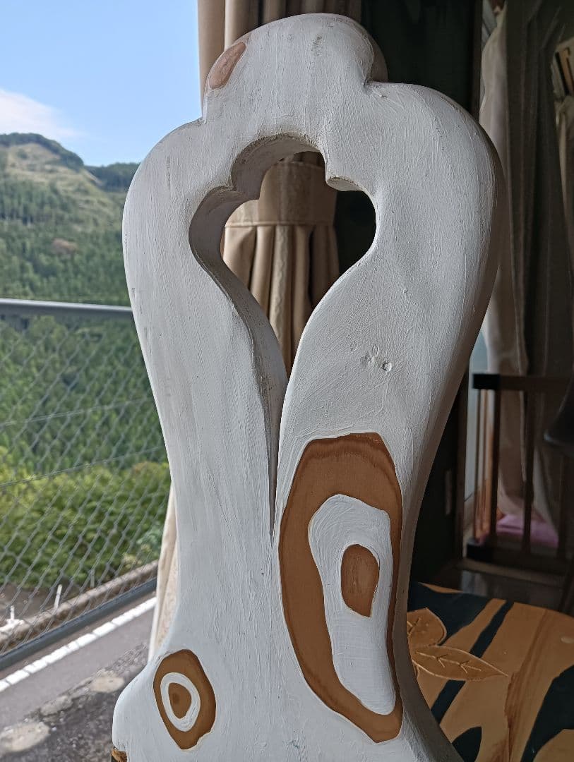 木製　木目デザイン椅子　一点物　猫足