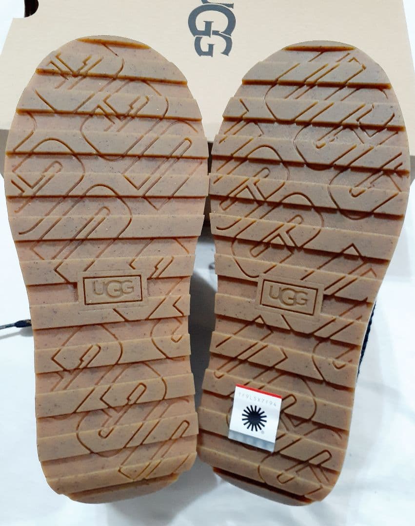 UGG アグ W MARIN LACE マリーンレース スエード スニーカー