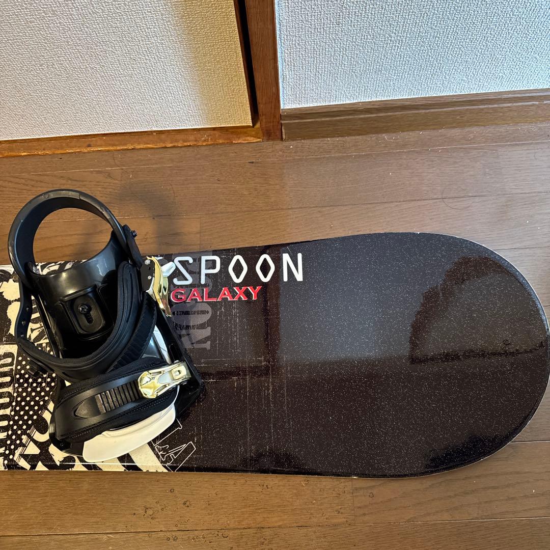 SPOON スノーボード 板 ビンディング ケースつき