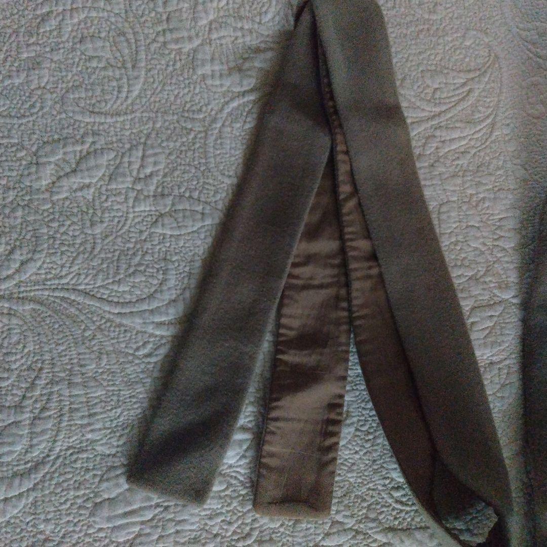 ヨーガンレール、大人女子のベージュロングコート、ベルト付き