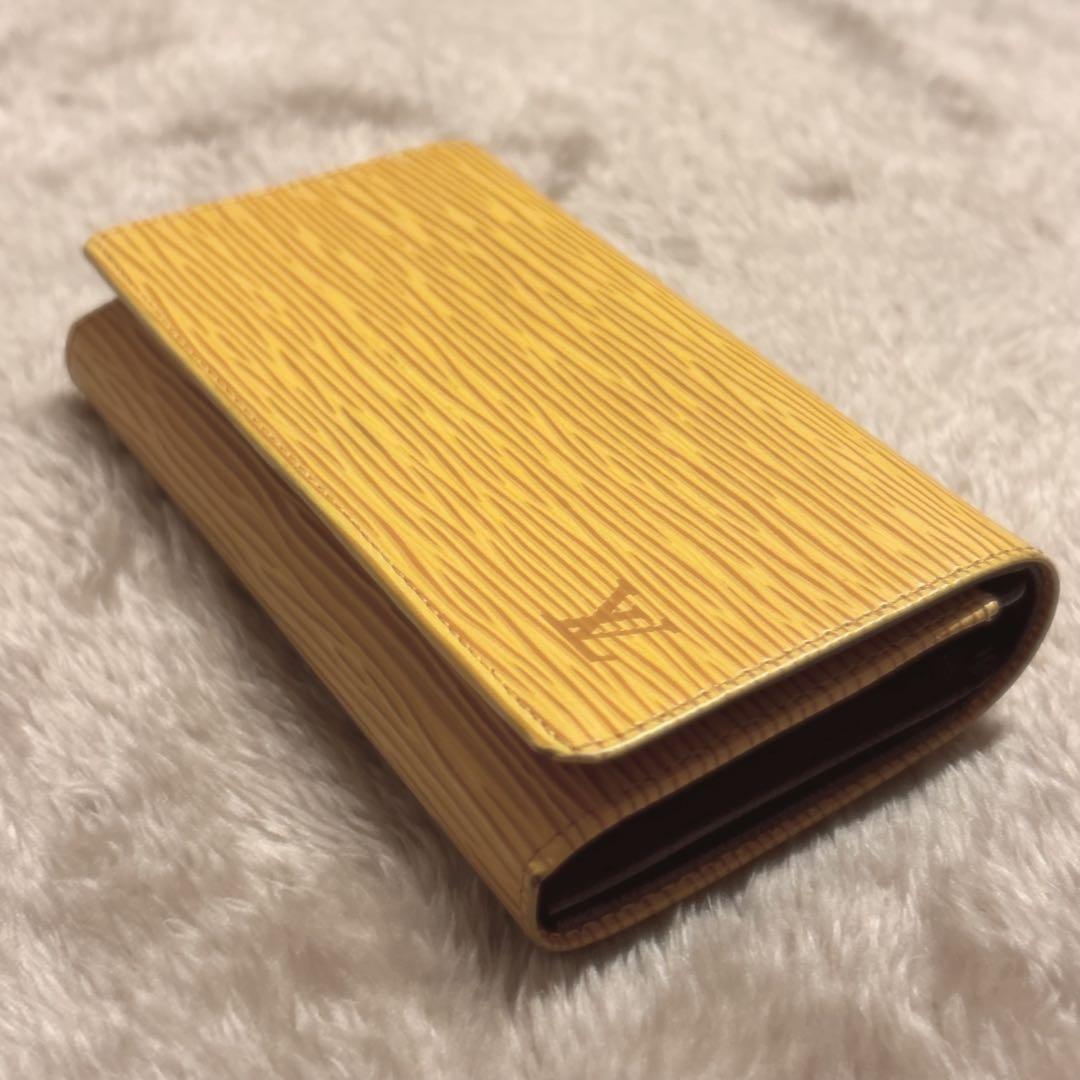 【希少】ルイヴィトン エピ ポルトフォイユ トレゾール 二つ折り財布 イエロー